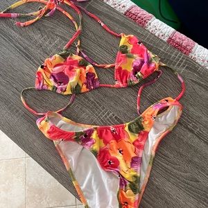 Mirror Palais swim set